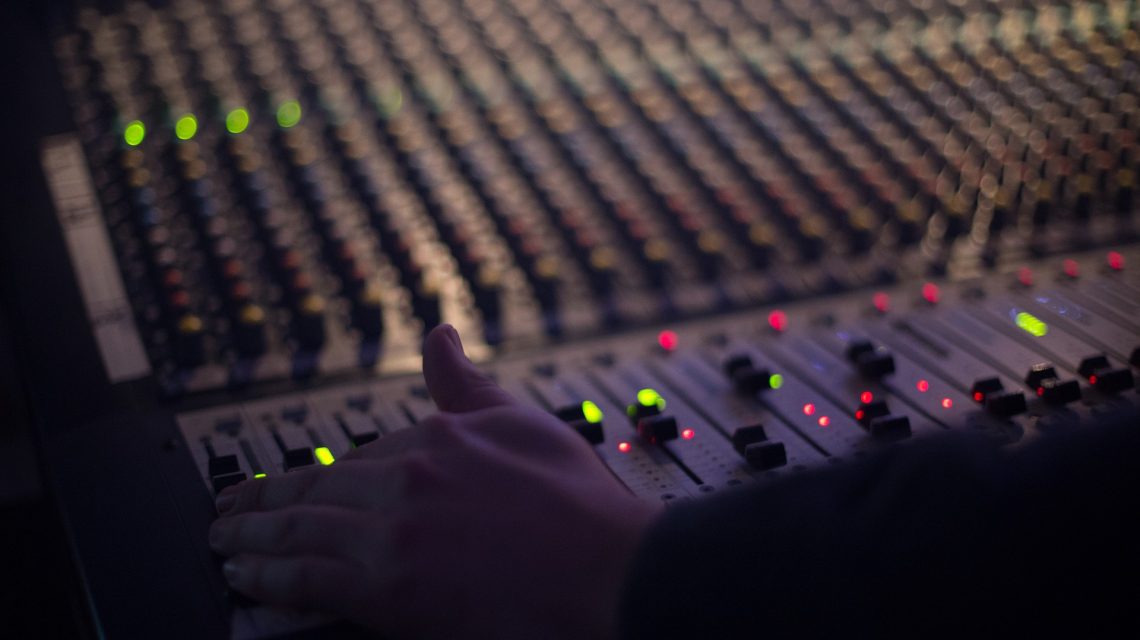 sound equipment hire in london